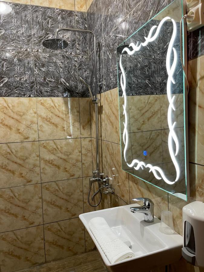 La Rochelle Hotel Yaoundé Extérieur photo