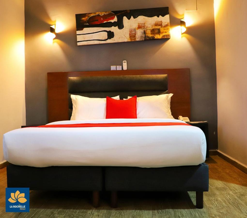 La Rochelle Hotel Yaoundé Extérieur photo