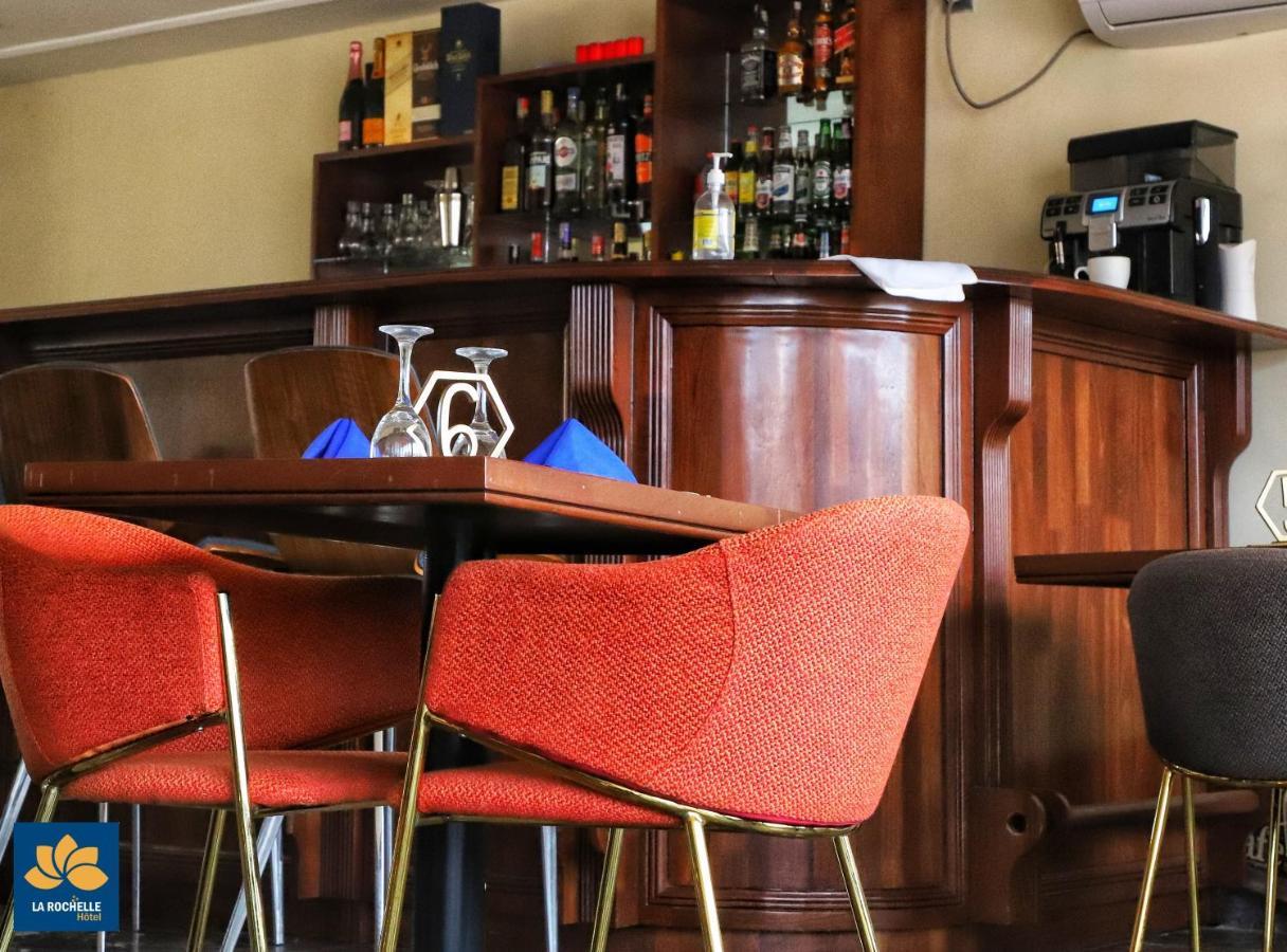 La Rochelle Hotel Yaoundé Extérieur photo